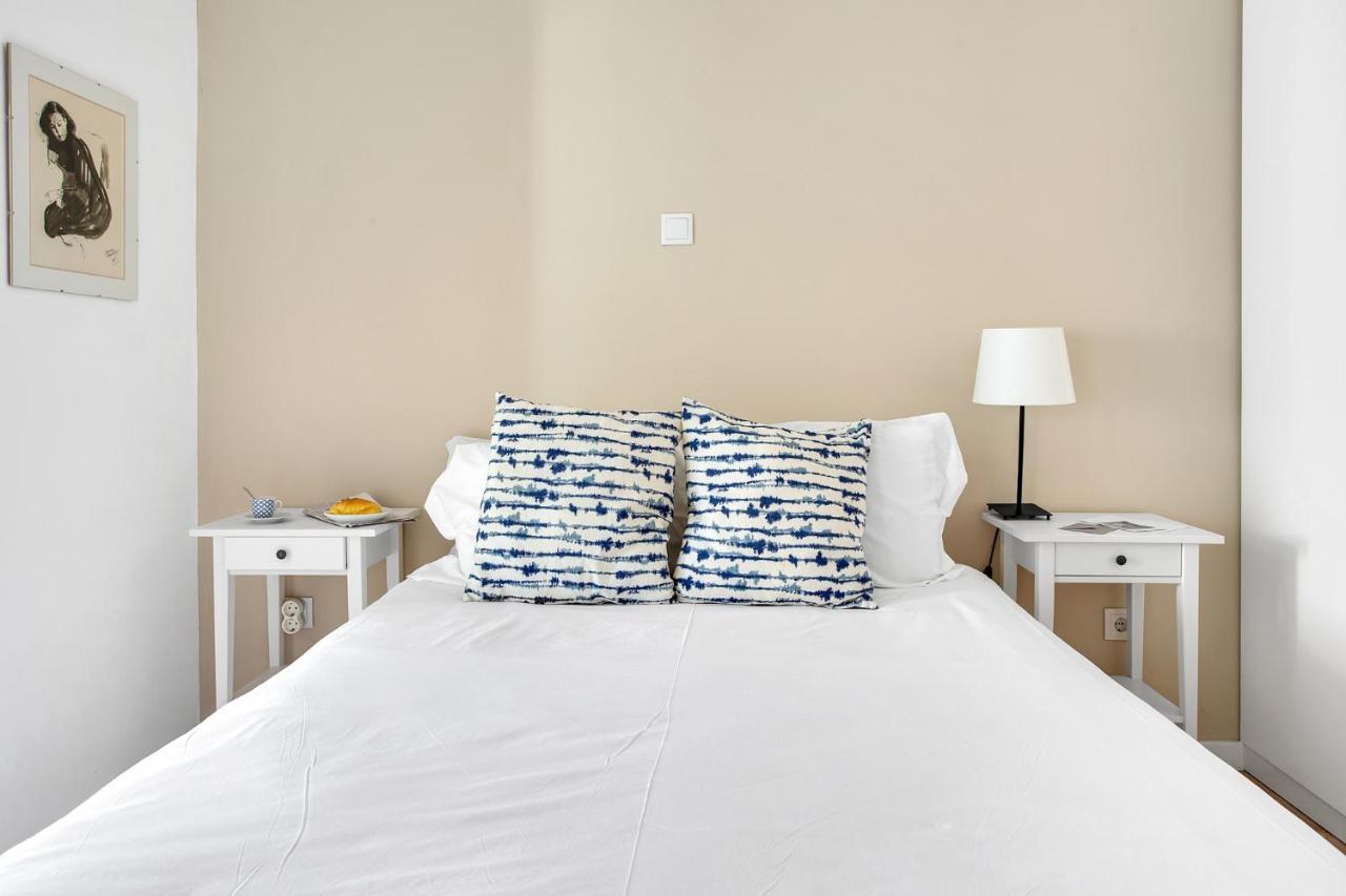 Modern 2 Bedroom Apartment In Estrela With Outside Terrace! Amazing For Families, Couples, Friends Lisboa Dış mekan fotoğraf