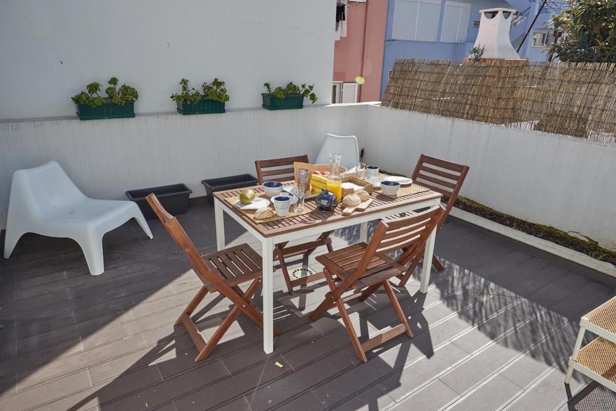 Modern 2 Bedroom Apartment In Estrela With Outside Terrace! Amazing For Families, Couples, Friends Lisboa Dış mekan fotoğraf