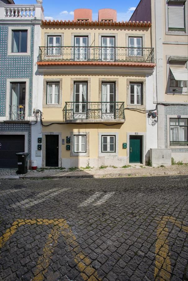 Modern 2 Bedroom Apartment In Estrela With Outside Terrace! Amazing For Families, Couples, Friends Lisboa Dış mekan fotoğraf